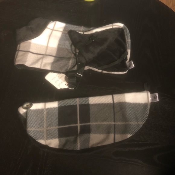 Handmade Original Dog Coat and Matching Neck Wrap - Picture 2 of 2